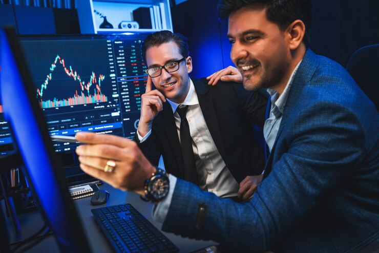  FintechZoom Uncovered: The Financial News Platform Everyone’s Talking About